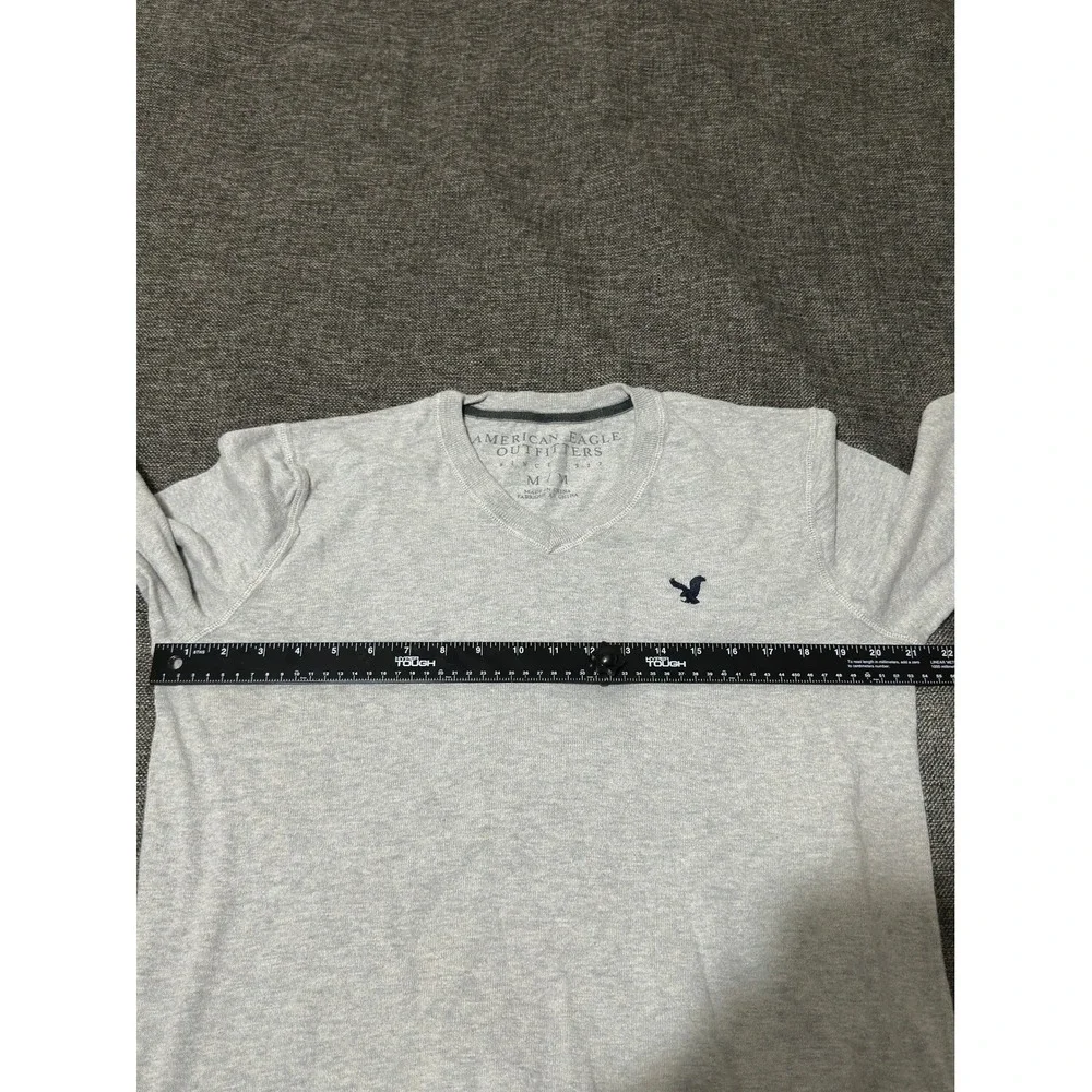 American Eagle Mens M V-Neck Sweater Gray Cotton Knit Pullover 3856